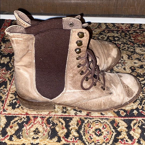 Steve Madden leather combat boots - Picture 5 of 6